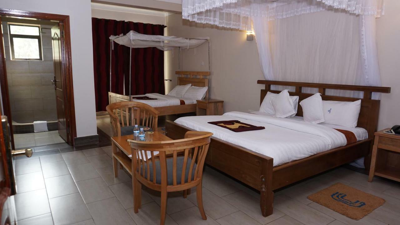 Cepha'S Inn Kabale Eksteriør billede